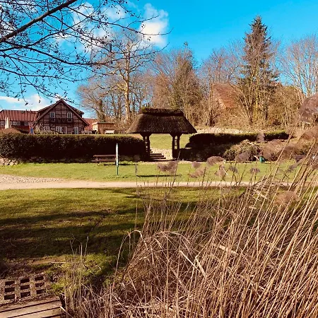 Fischhaus Am Schaalsee