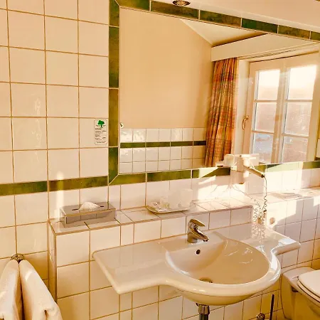 Fischhaus Am Schaalsee * Zarrentin am Schaalsee