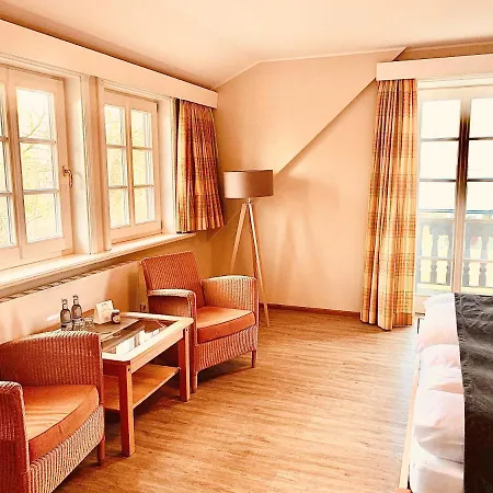 Fischhaus Am Schaalsee Hotel